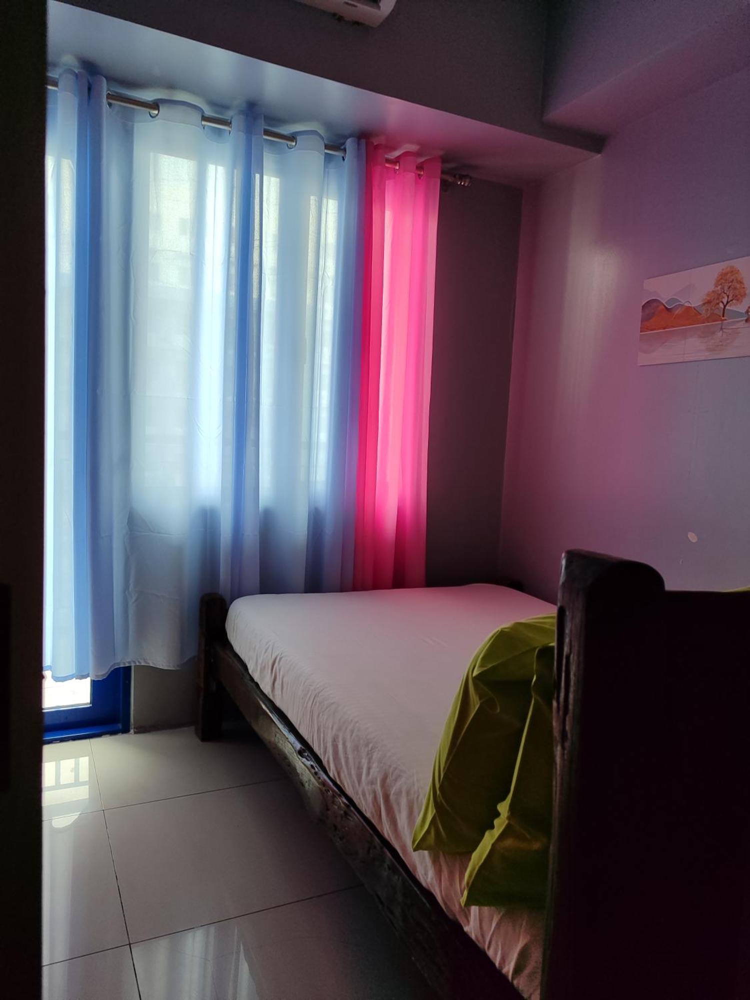 Sea Residences Tower A Vacation Infront Of Moa, Searesidences Tower A , Near Picc, Smx, Arena, Dfa, Ayala Mall, World Trade, Naia123 Apartment Manila