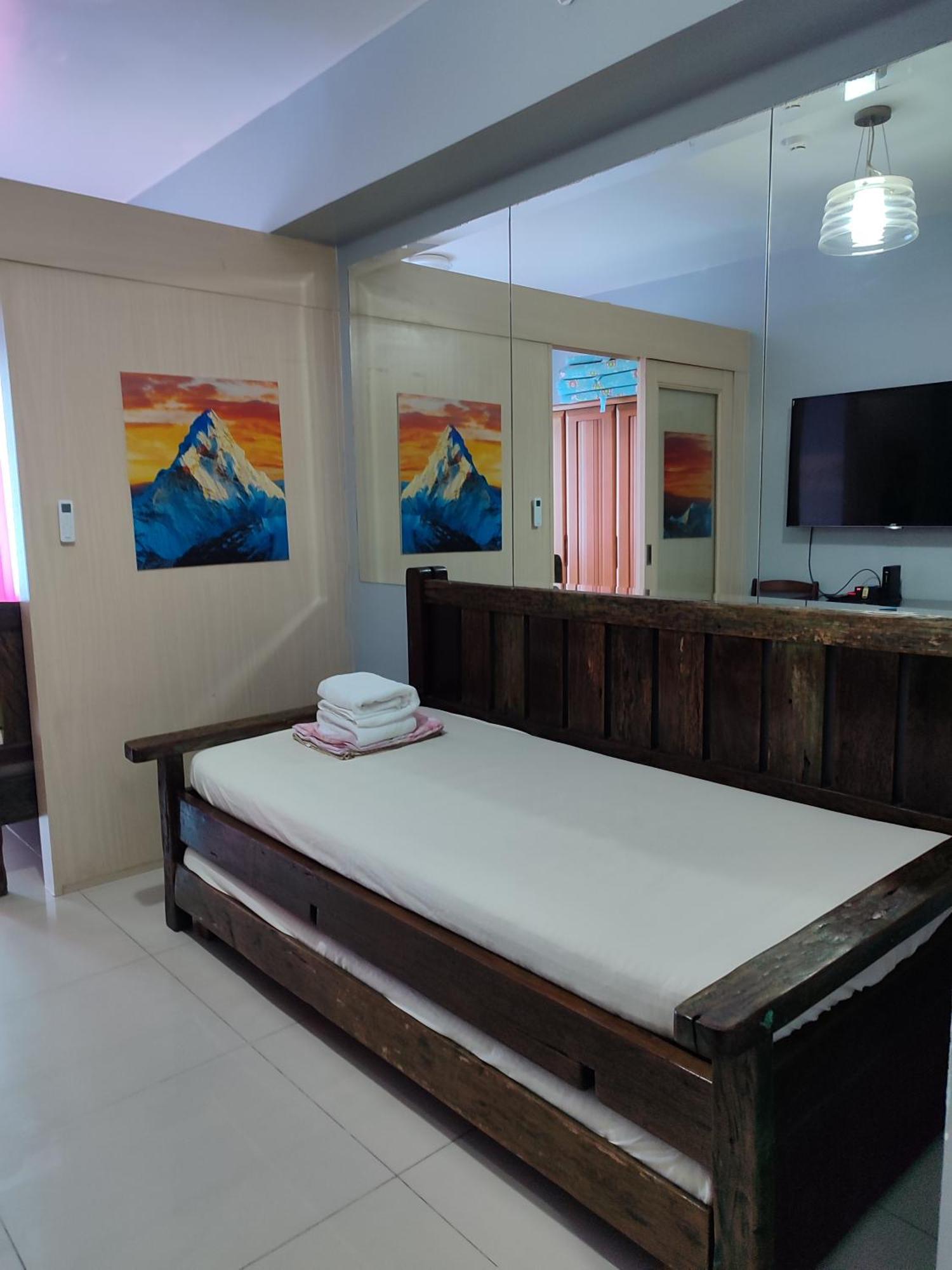Sea Residences Tower A Vacation Infront Of Moa, Searesidences Tower A , Near Picc, Smx, Arena, Dfa, Ayala Mall, World Trade, Naia123 Apartment *